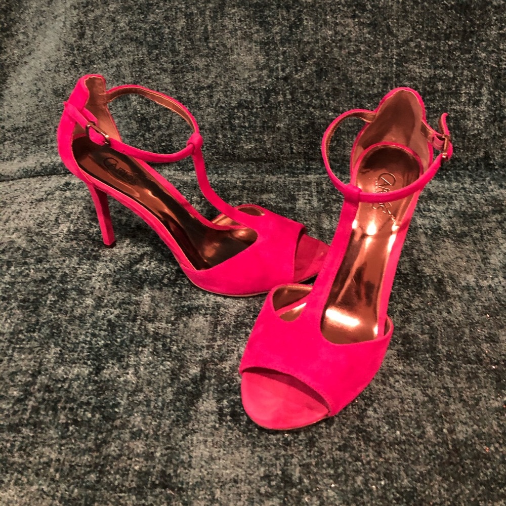 ⛔️SOLD⛔️ 
Carlos Santana heels